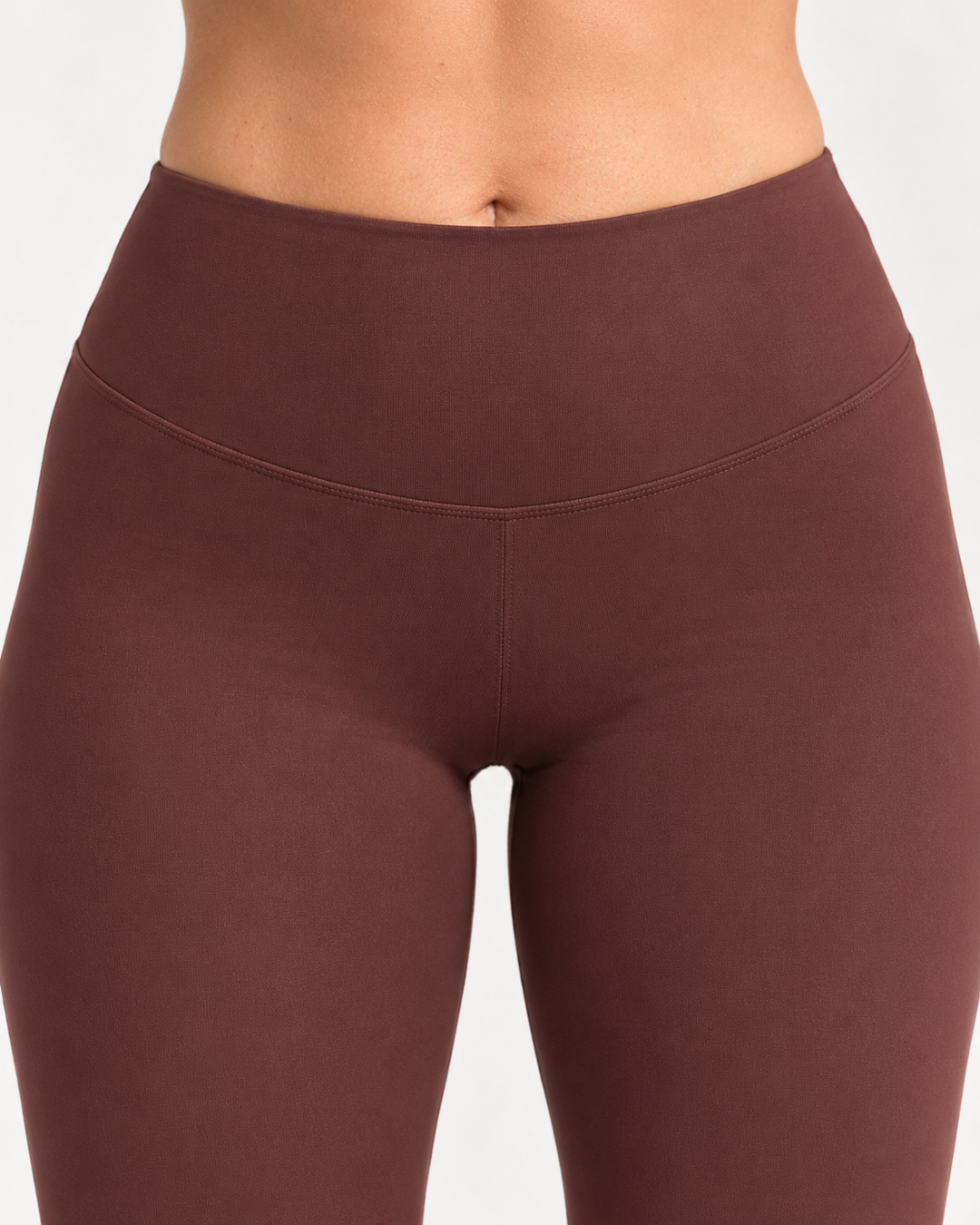 Bruna wide leg-träningsbyxor för dam framifrån – ST8MNT