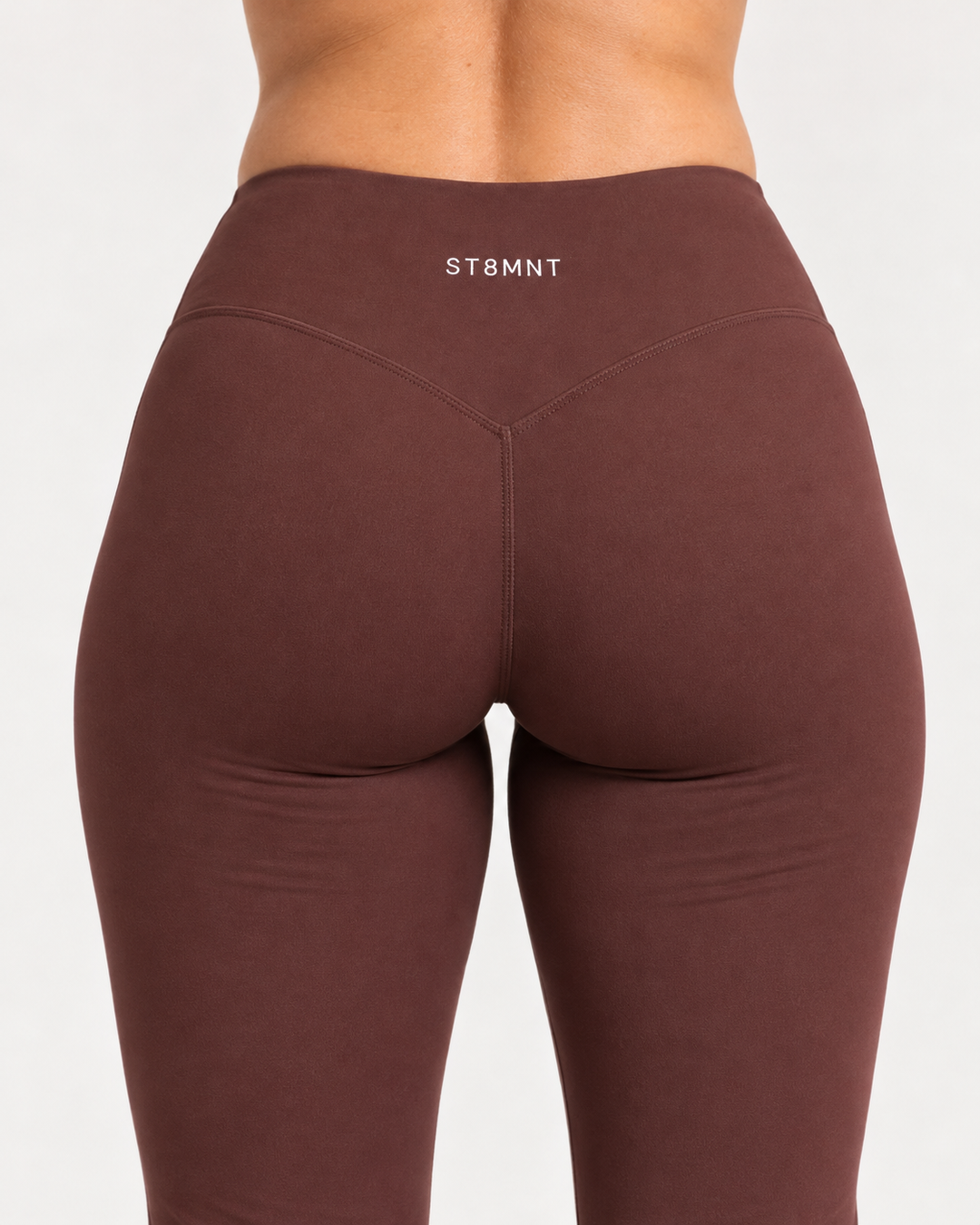 Bruna wide leg-träningsbyxor för dam bakifrån – ST8MNT