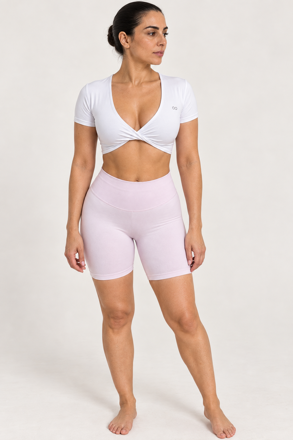 rosa träningsshorts för dam framifrån – ST8MNT 